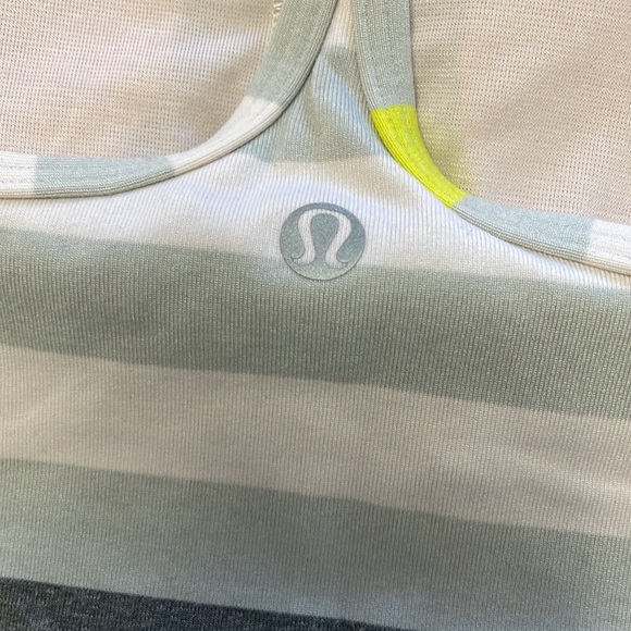 Lululemon built in bra tank - Picture 3 of 3